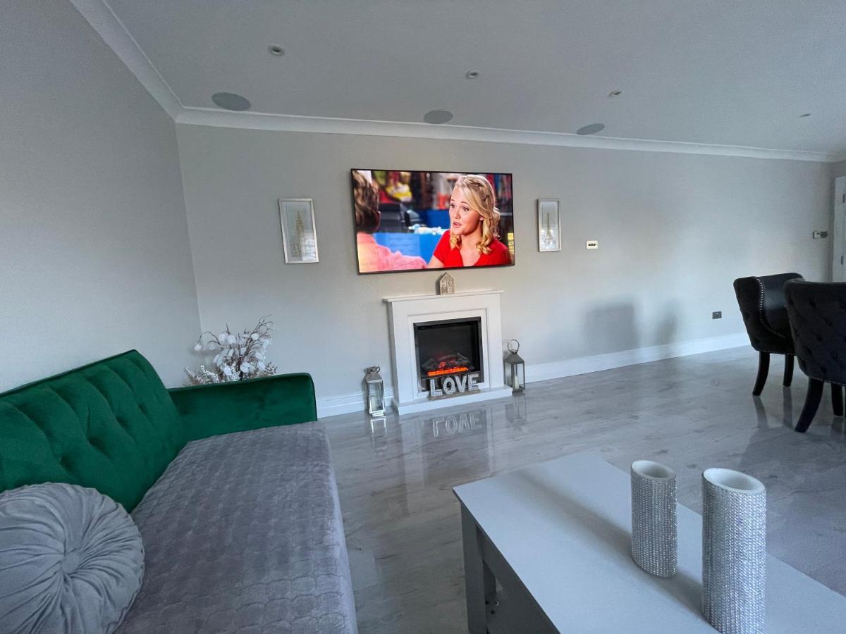 Luxury House Greenford (Greater London) Exterior foto